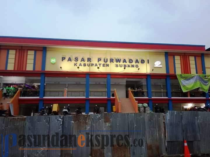 Pedagang Pasar Purwadadi Mulai Tempati Bangunan Baru