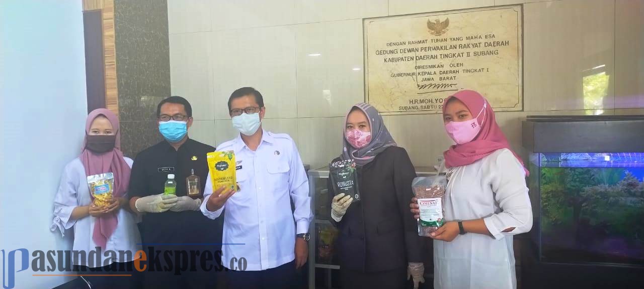 Pojok PLUT Subang Sediakan Ragam Produk UMKM