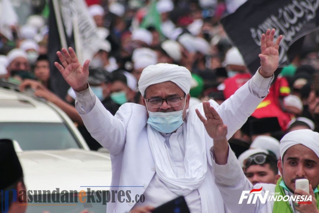 FPI: Habib Rizieq dan Keluarga Diserang saat Pergi ke Tempat Kajian, 6 Laskar Diciduk