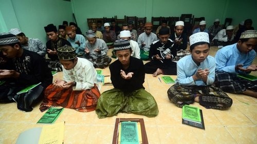 Memadukan Literasi Religi Dan Teknologi Dalam Pembelajaran Daring Selama Pandemi