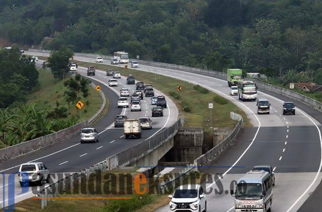 Catat, Kendaraan Jenis Ini Dilarang Masuk Tol Mulai Besok