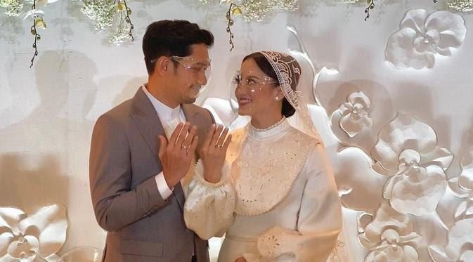 Ibnu Jamil dan Ririn Ekawati Resmi Menikah