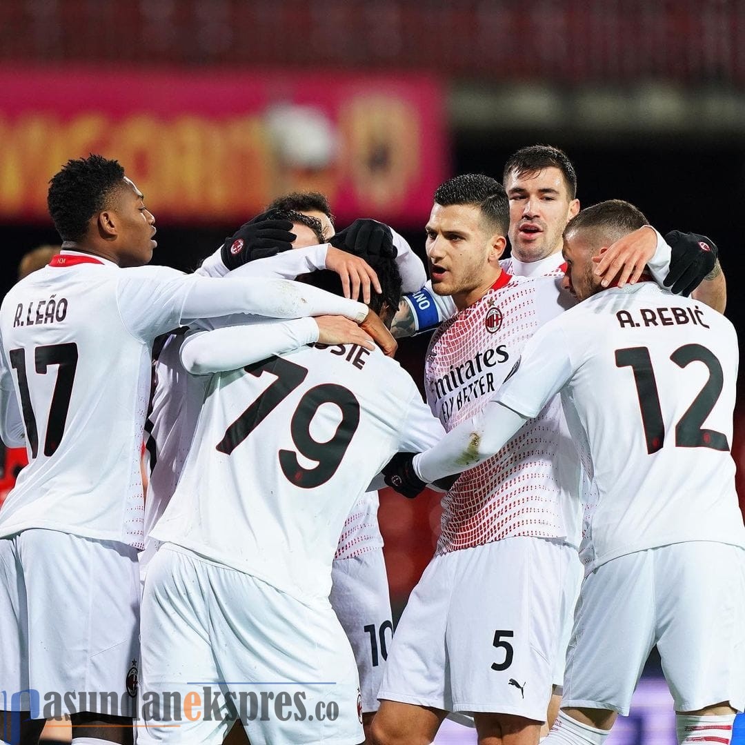 Kudeta Tim Tetangga, AC Milan Pimpin Klasemen Serie A