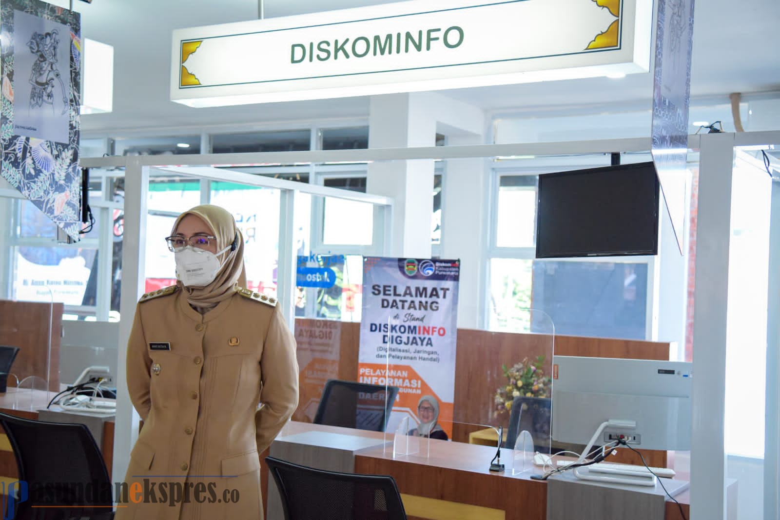 Sidak Hari Pertama Kerja, Bupati Anne Kecewa Banyak Meja Kosong