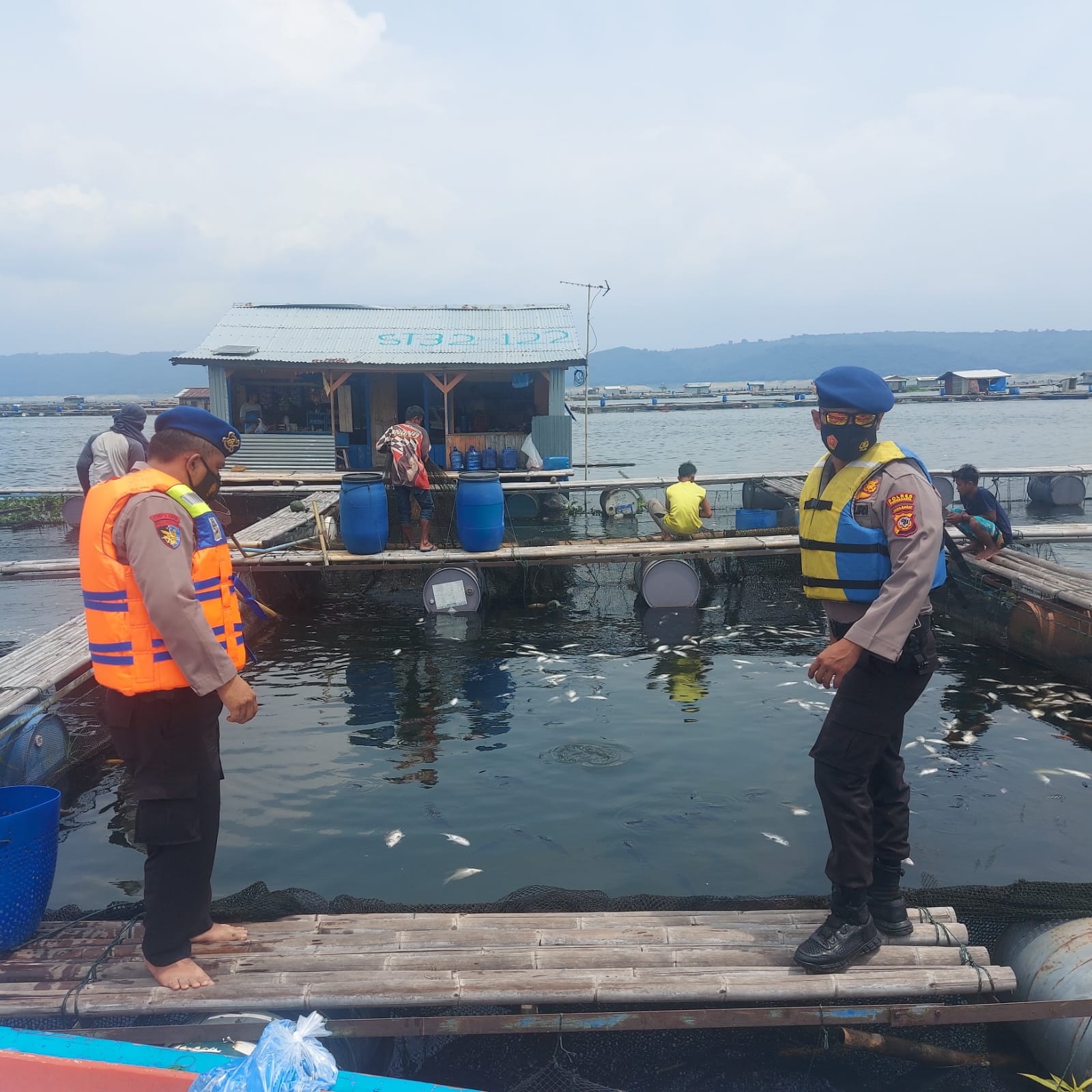 Cegah Pencemaran Imbas Umbalan di Waduk Jatiluhur, Ini yang Dilakukan Satpolair Purwakarta