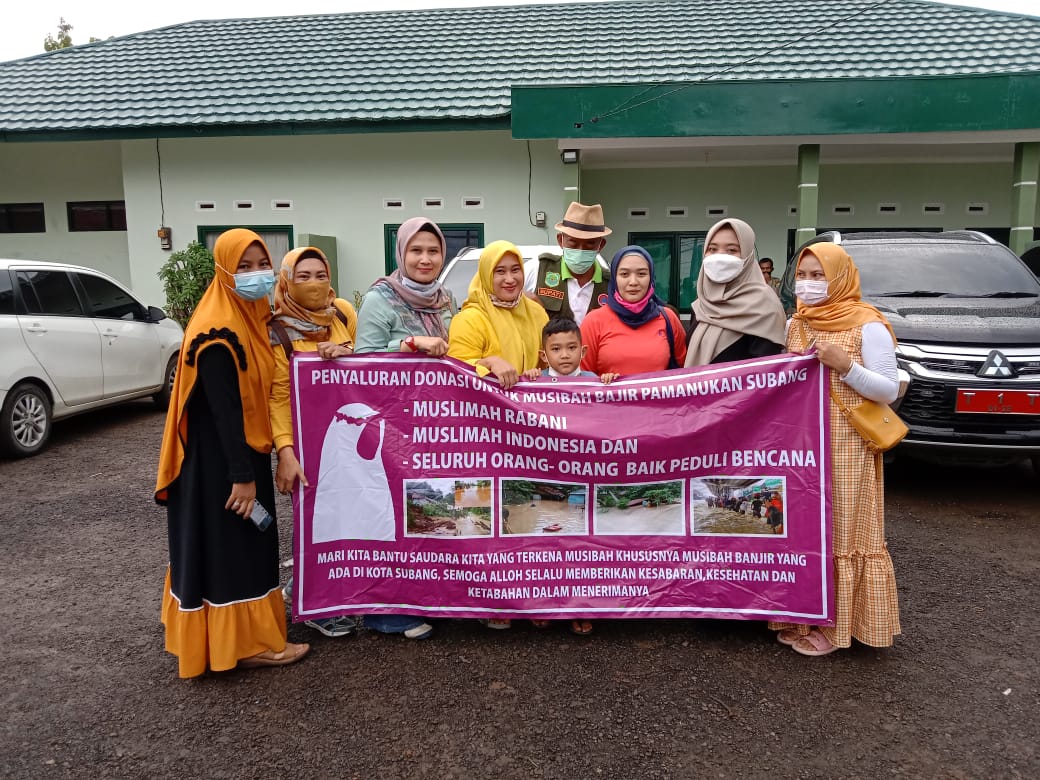 Shodaqoh Muslimah Rabbani Peduli Korban Banjir Pantura