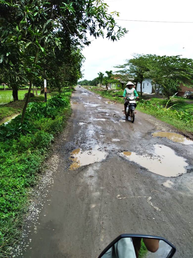 Ada Pelabuhan Patimban, Jalan Kabupaten Masih tetap Rusak