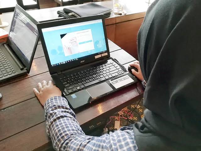 Dinamika Kuliah Online di Mata Dosen