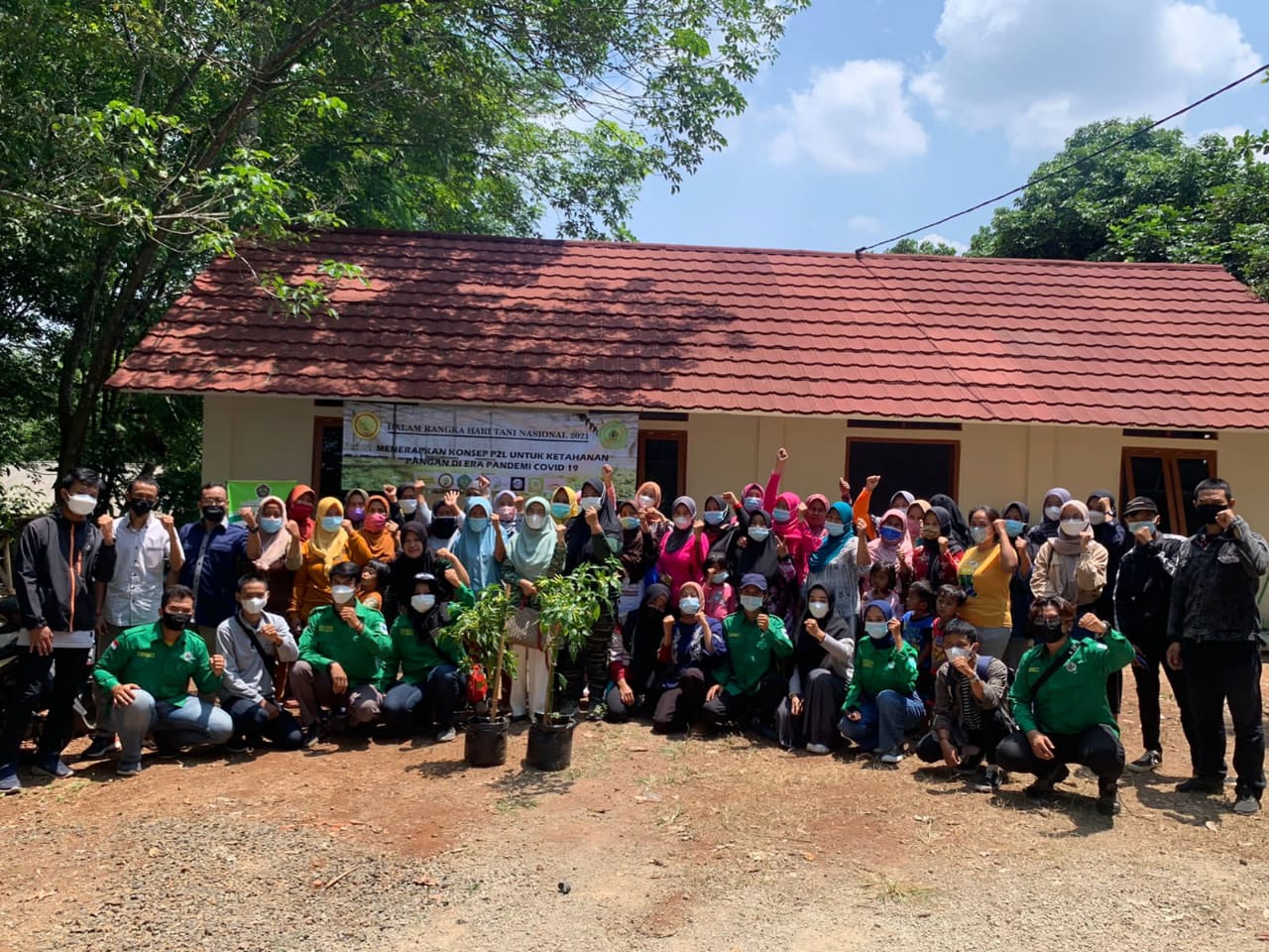 Peringati Hari Tani, Mahasiswa Fakultas Agribisnis dan Rekayasa Pertanian Unsub Dorong Masyarakat Tetap Produktif