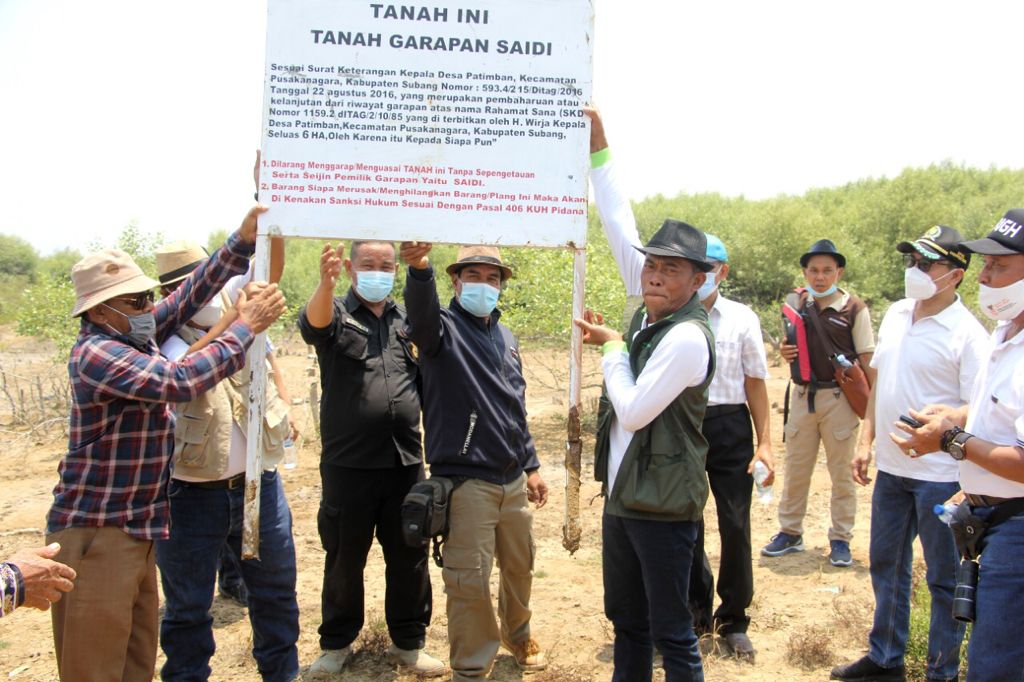 Ketua DPRD Subang Dukung Langkah Bupati Amankan Aset, Ikut Saksikan Pembongkaran Plang