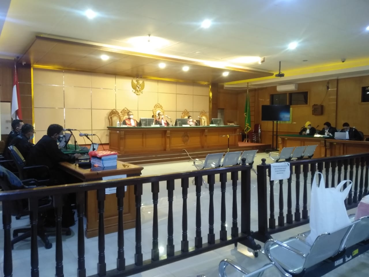 Komisaris PT Jagat Dir Gantara Bantah Komitmen Fee di Sidang Aa Umbara