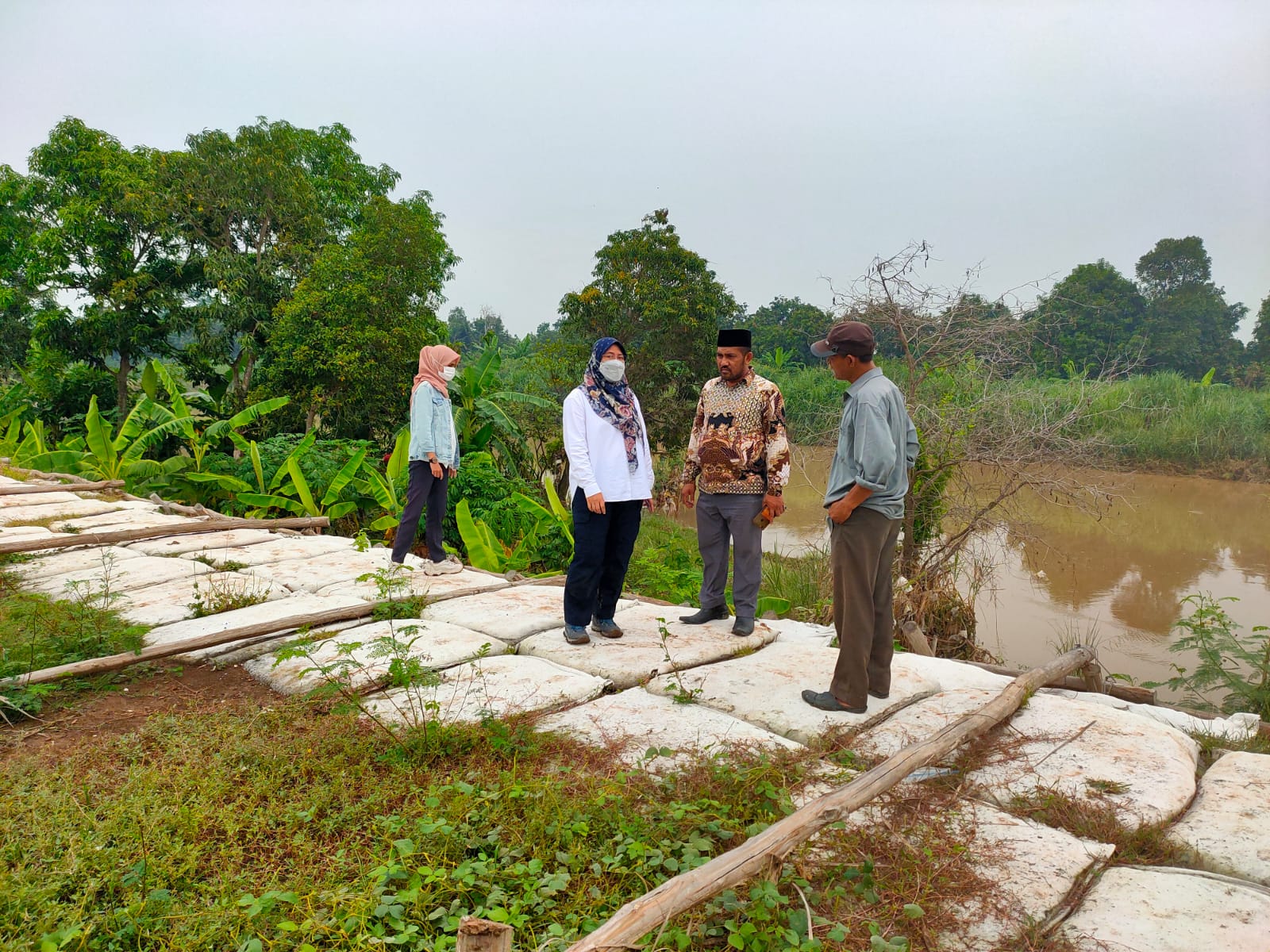 Penanganan Tanggul Cipunagara