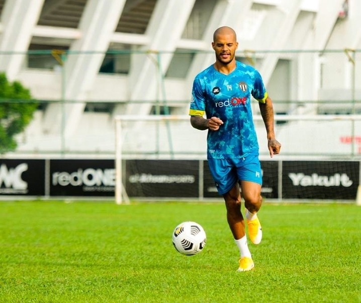 David da Silva Resmi Bergabung dengan Persib, Geoffrey Castillion Out