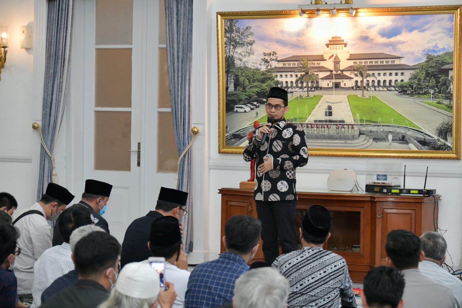 Ustaz Adi Hidayat Harap Keluarga Memperbanyak Kisah-kisah Baik Tentang Eril Selama Hidup Untuk Menginspirasi Semua