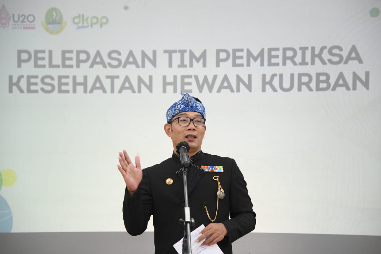 Ridwan Kamil Lepas 1.784 Pemeriksa Kesehatan Hewan Kurban