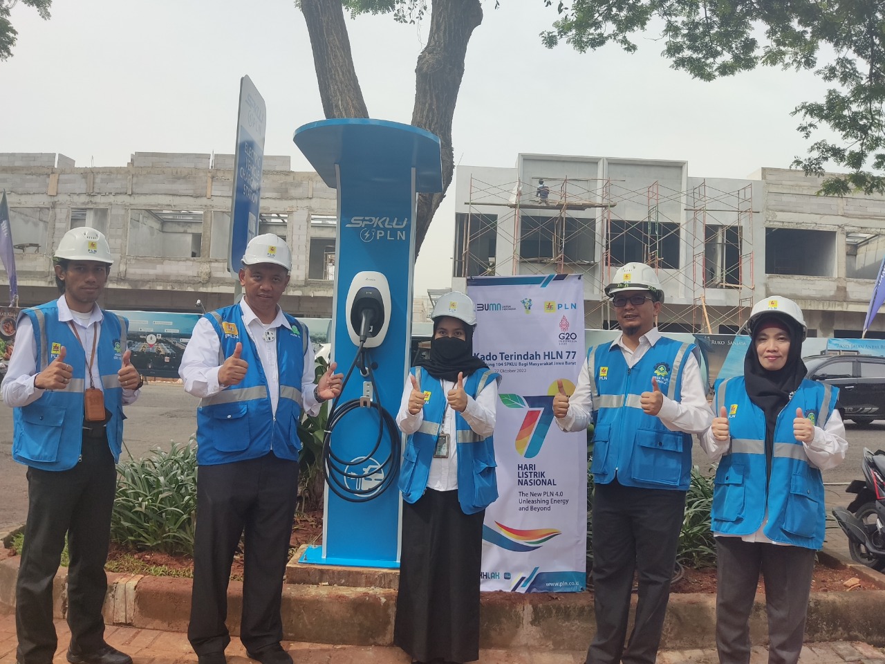 Hari Listrik Nasional ke-77, PLN Jawa Barat Pasang SPKLU di 104 Lokasi