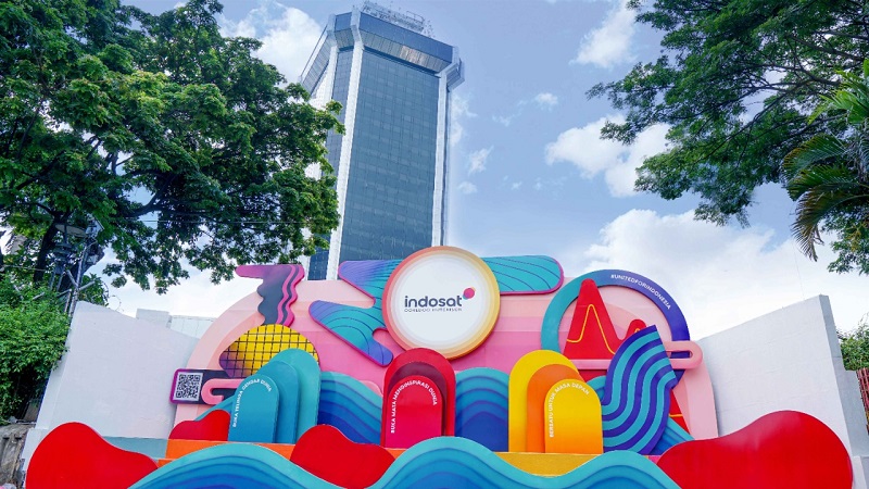 Kinerja Q3/2022 Indosat Ooredoo Hutchison (IOH) Tumbuh Solid (3) : Indosat Ooredoo Hutchison (IDX: ISAT) (“IOH” atau “Perseroan”) mencatat pertumbuhan yang solid dengan mencetak peningkatan total pendapatan dan laba bersih di kuartal ketiga 2022. Kinerja operasional mendukung capaian tersebut yang sekaligus menunjukkan komitmen berkelanjutan Perseroan untuk menghadirkan pengalaman digital kelas dunia, menghubungkan dan memberdayakan masyarakat Indonesia.