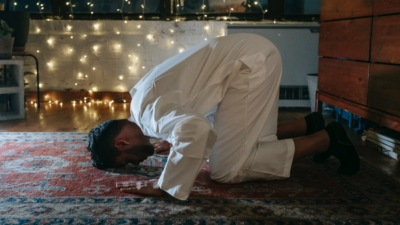 Shalat Dhuha via Michael Burrows Pexels