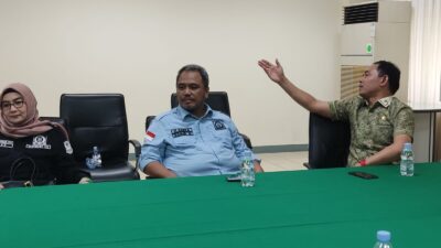 DPRD Kabupaten Karawang Bersama Satpol PP Sidak Dua Perusahaan, Ini yang Dibahas