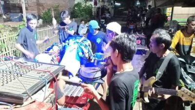 Ngobrog, Tradisi Membangunakan Sahur di Bulan Ramadhan