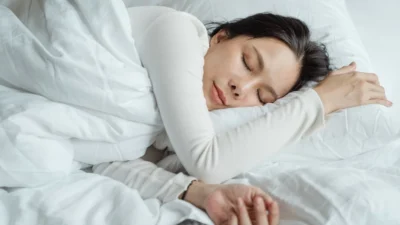 Menggunakan Bra Ketika Tidur, Memangnya Boleh?