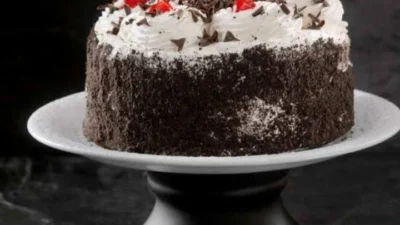 Kue Ulang Tahun Black Forest yang Menggugah Selera