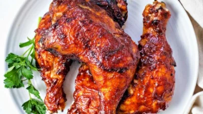 Coba Resep Ayam Barbecue yang Mudah dan Nikmat untuk Hidangan Spesialmu! Sumber Foto via Life, Love, and Good Food