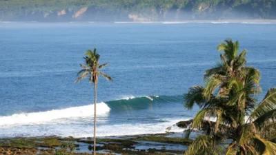 Tentang Keindahan Pantai Pelabuhan Ratu yang Belum kalian Tau!