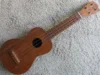 Mengenal Ukulele, Si Mini yang Nggak Kalah Kece dari Gitar. Sumber Foto via Reverb