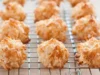 Mengulik Resep Macaroon, Kue Kelapa yang Gurih dan Renyah ala Italia. Sumber Foto via The Kitchn