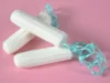 Tampon, Pembalut Masa Kini yang Irit Tempat. Sumber Foto via BUNTE.de Ratgeber