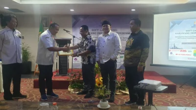 Kadin Soft Launching Karawang Industrial Tourism, Edukasi Dunia Kerja untuk Siswa