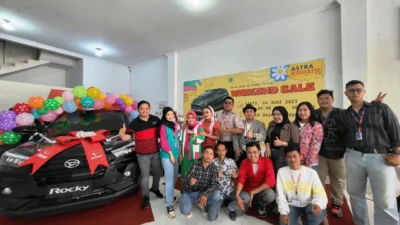 Daihatsu Subang Rutin Gelar Showroom Event, Berikan Hadiah Langsung ke Customer