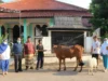 RS Siloam Purwakarta Serahkan Hewan Kurban untuk Warga Cibening