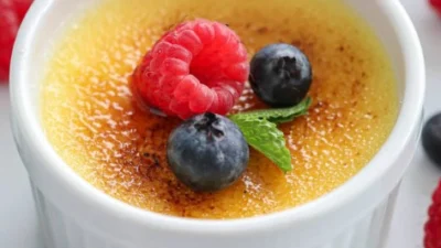 Crème Brûlée. Sumber Gambar via Simply Home Cooked