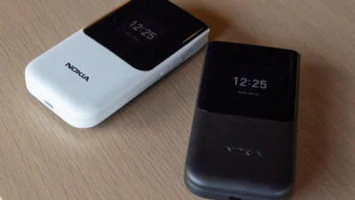 Nokia 2720 Flip