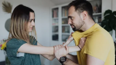 Ciri-ciri Trauma Bonding yang Perlu Diperhatikan Bagi Kamu yang Ada di Dalam Hubungan Toxic