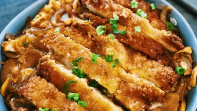 Resep Katsudon Daging Ayam yang Lezatnya Bikin Jatuh Cinta (Image From: Tiffy Cooks)