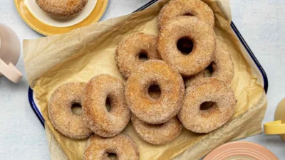 Gampang Banget! Cara Membuat Donat Kentang Empuk dan Nggak Bantet. Sumber Gambar via Serious Eats