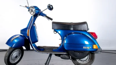 Vespa PX 200