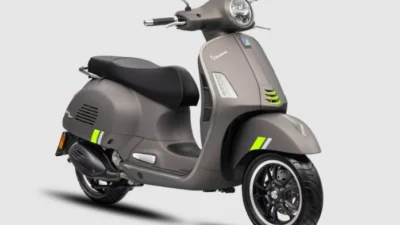 Vespa GTS 300: Skutik Modern Pesona Klasik yang Bikin Bahagia (Image From: Vespa)