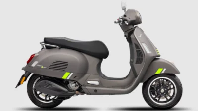 Vespa 300cc, yaitu Vespa GTS Super Tech 300 HPE ABS (Image From: Vespa.co.id)