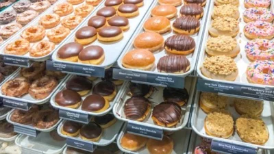 Sstt.. Ada Bocoran Resep Donat ala Krispy Kreme! Cobain, yuk! Sumber Gambar via Tripadvisor