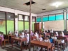 Rusak Parah, Tahun Ajaran Baru di SDN Karangpawitan 3 Kekurangan Ruang Kelas