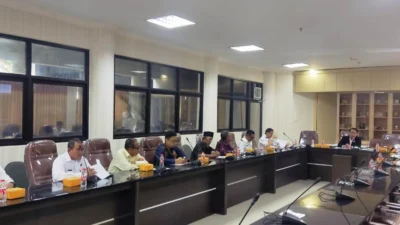 DPRD Karawang Kebut Perda Lansia, Tampung Aspirasi LLI dan OPD