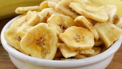 Berbagai Kreasi Keripik Pisang dengan Banyak Rasa yang Menggugah Selera (Image From: The Happier Homemade)