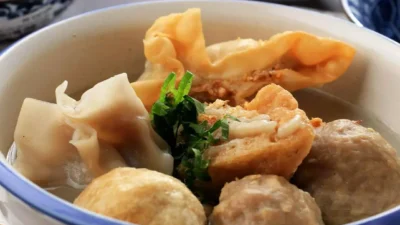 Resep Bumbu Kuah Bakso Malang (Image From: Endeus TV)