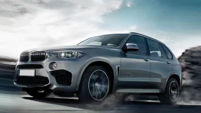 Jelajah Fitur Menarik dari Mobil BMW X5 (Image From: AutoFun)