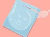 Catat: 4 Cara Memanfaatkan Essens Pada Sheet Mask, Kaum Glowing Kudu Liat. Sumber Ilustrasi via Cosmo.ph