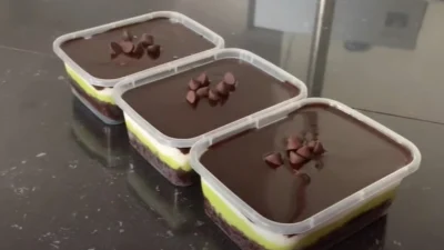 Resep Dessert Box Alpukat Oreo, Lumer di Mulut dan Bikin Nagih (image from Youtube Cooking with Hel)